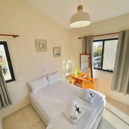 Merika Complex 1 * 페리볼리아