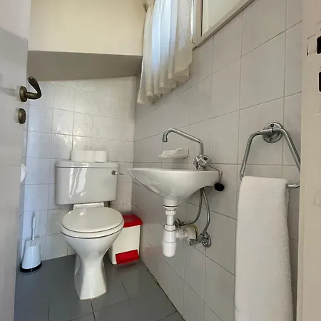 Merika Complex 1 * Περβόλια