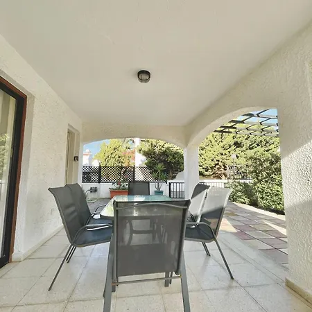 Casa vacanze Merika Complex 1 *