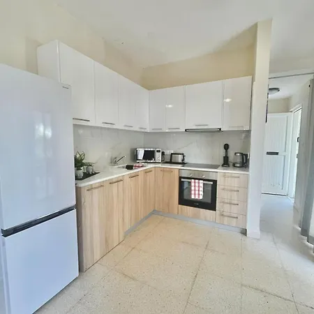 בית נופש Merika Complex 1 *