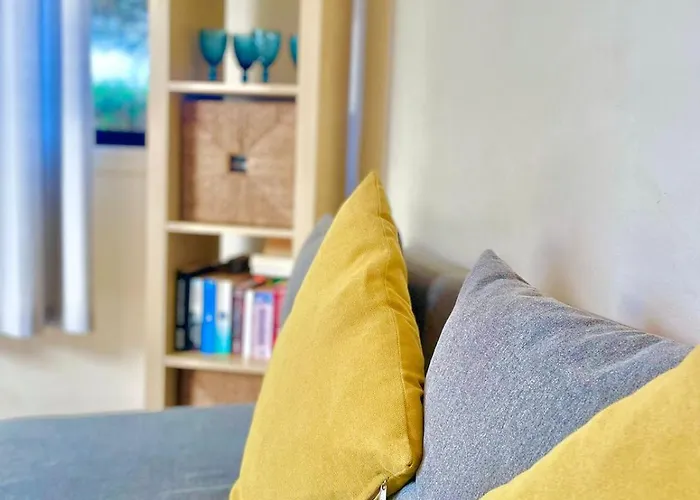 Merika Complex 1 Perivolia